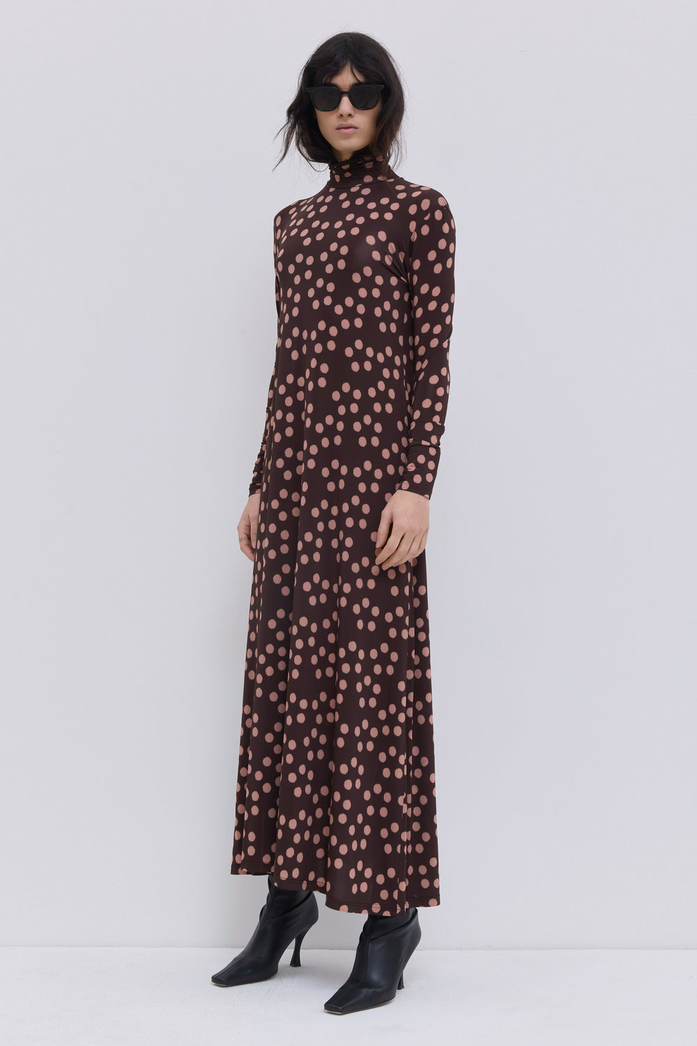 Dewika Turtleneck Dress