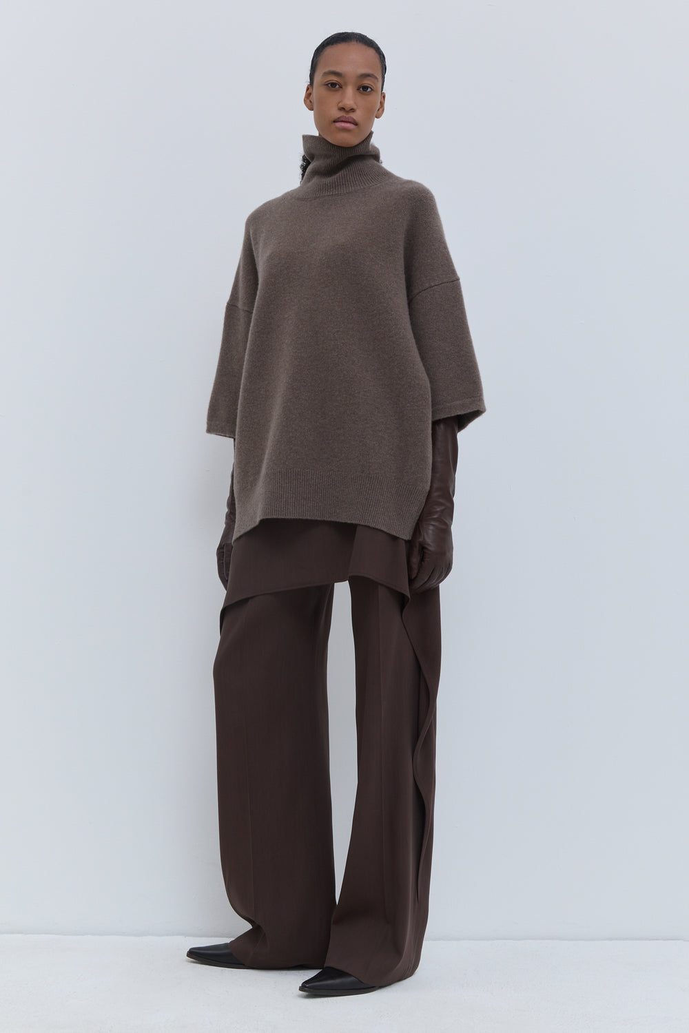 Luxury brown melange oversized turtleneck sweater with ribbed high neck