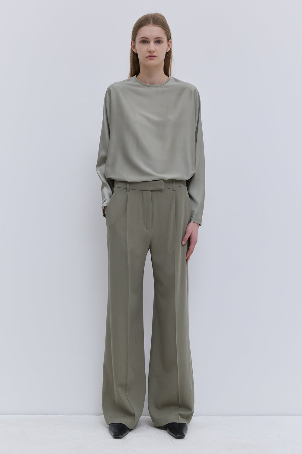 Christian Wijnants Laurel Cloud wool straight-leg trousers with tailored front crease, front view