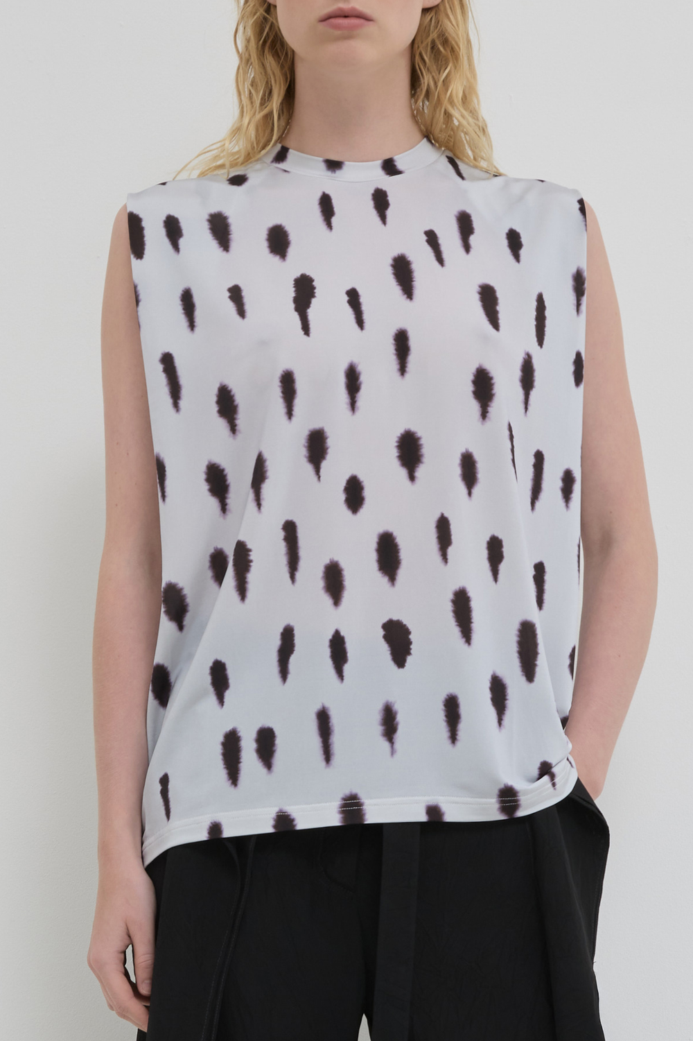 Tabansir Sleeveless Top