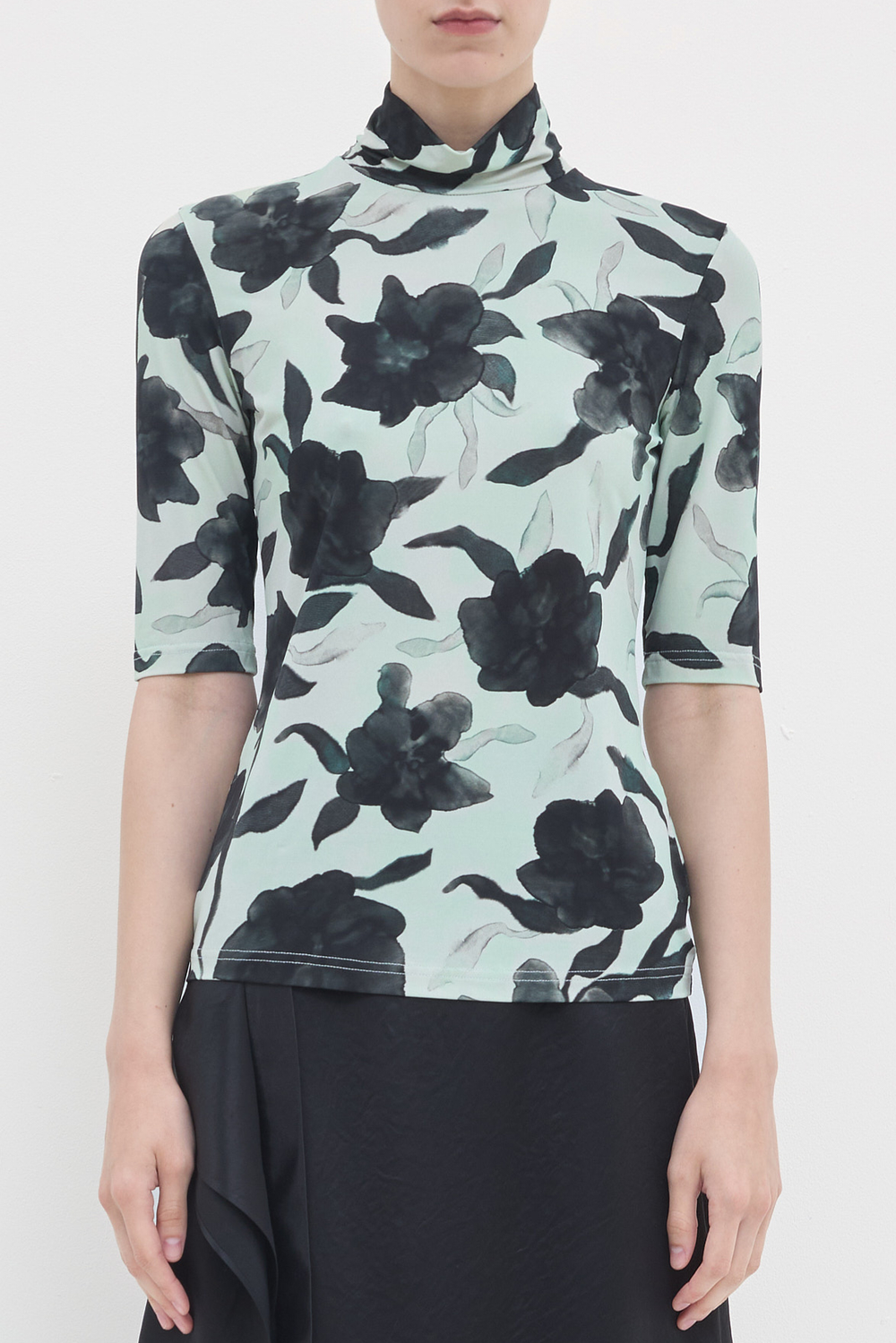 Tarie Turtle Neck Top
