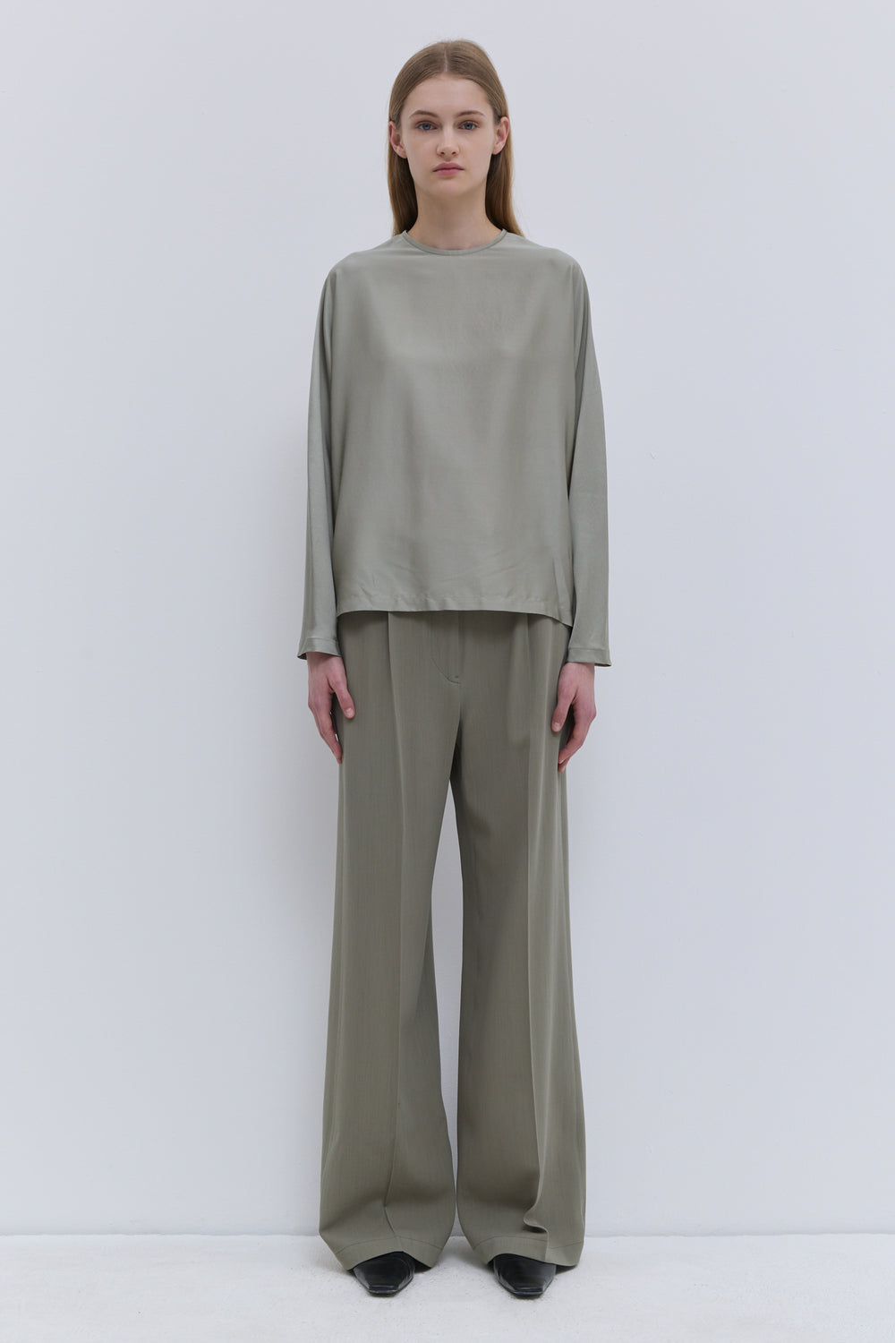 Tavax Silk Top styled with matching Concrete trousers