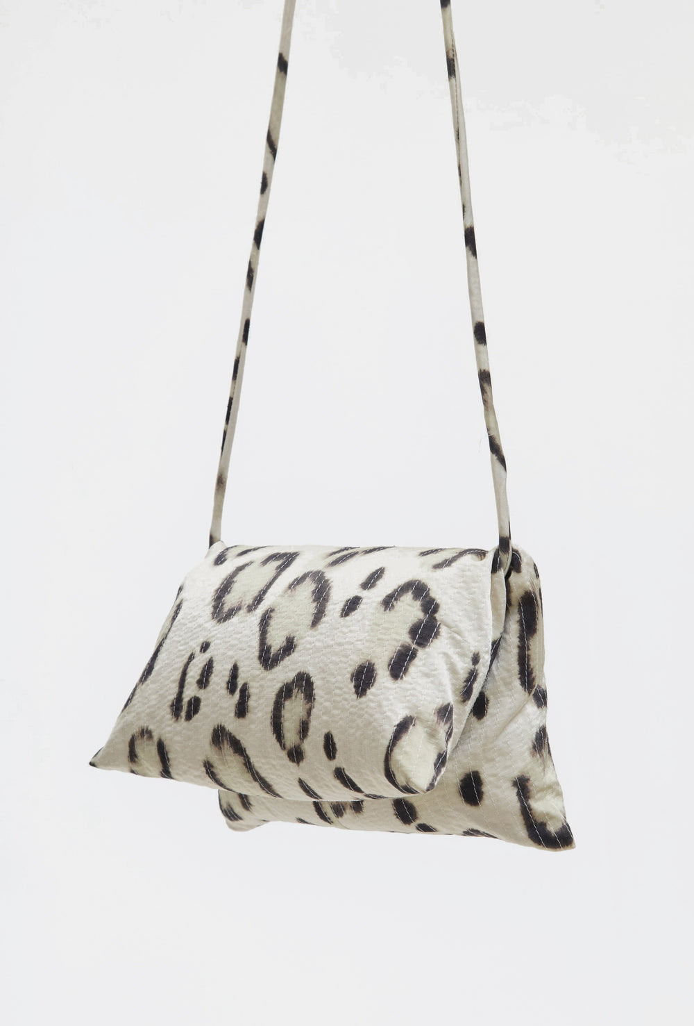 Billy Pillow Bag